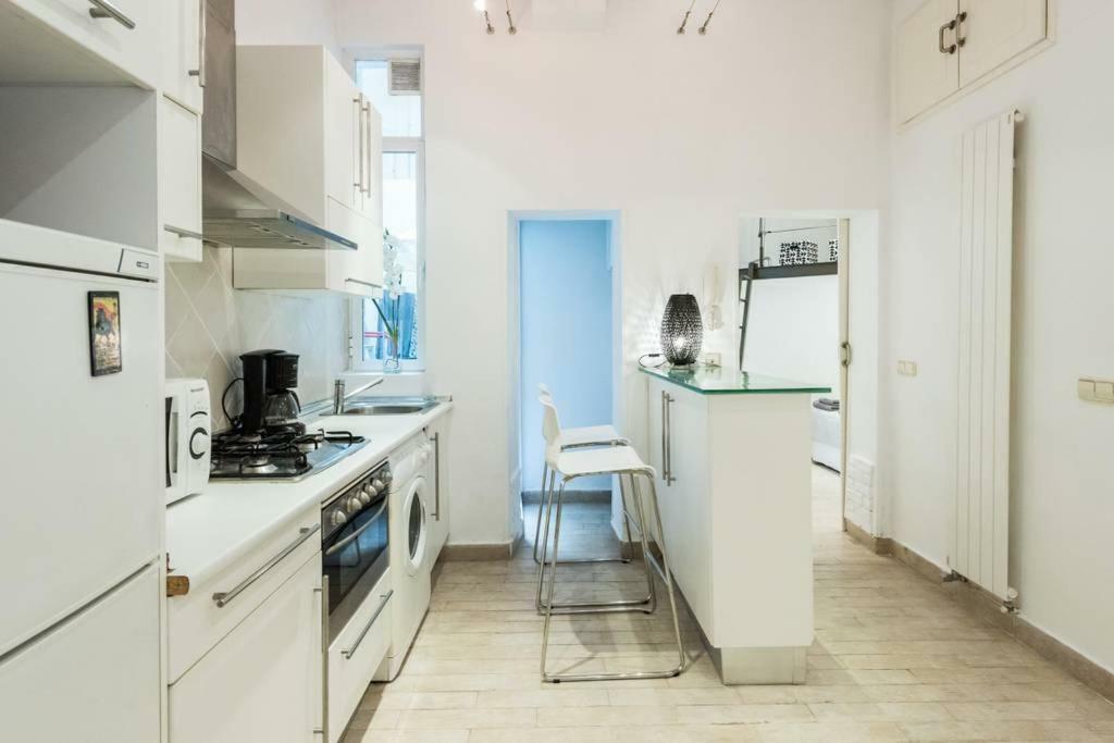 마드리드 Stylish Loft At Chueca'S Heart 아파트 외부 사진